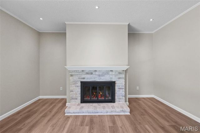 762 Ambois Drive, Creve Coeur, MO 63141