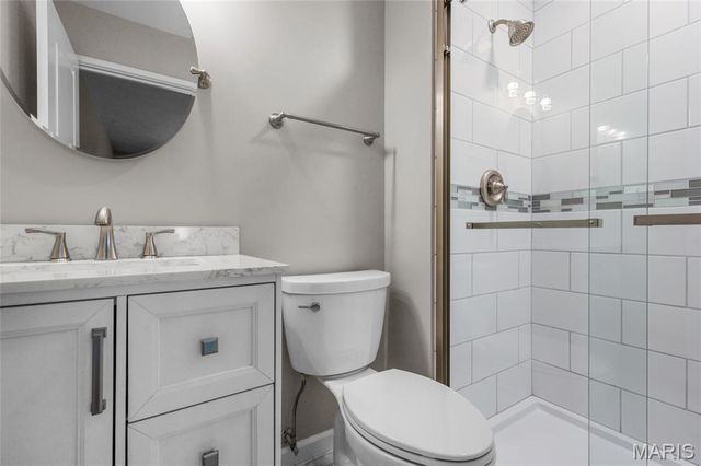 762 Ambois Drive, Creve Coeur, MO 63141
