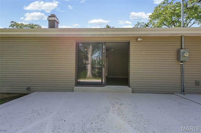 762 Ambois Drive, Creve Coeur, MO 63141