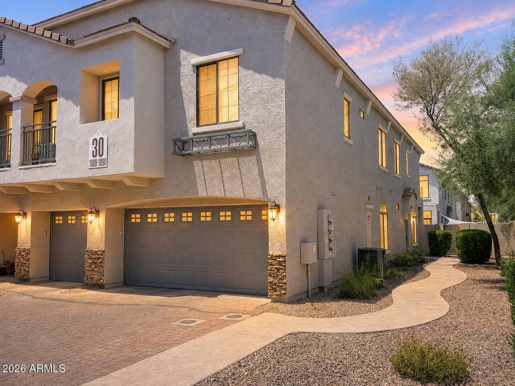 2150 E BELL Road 1090, Phoenix, AZ 85022