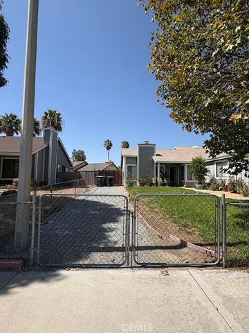 1778 The Willows, San Jacinto, CA 92583