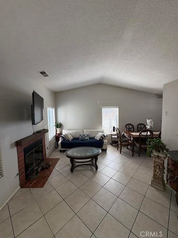 1778 The Willows, San Jacinto, CA 92583