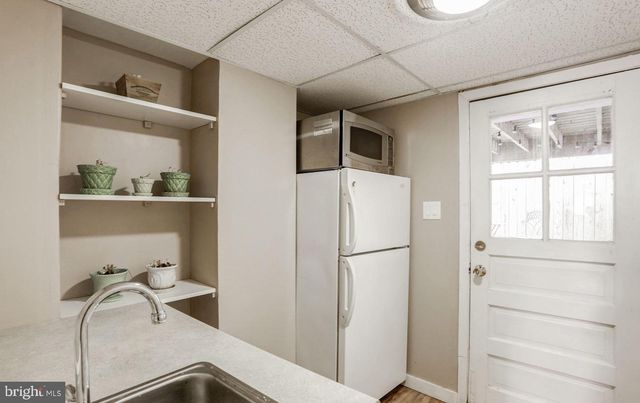 1932 35TH ST NW, Washington, DC 20007