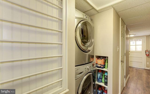 1932 35TH ST NW, Washington, DC 20007