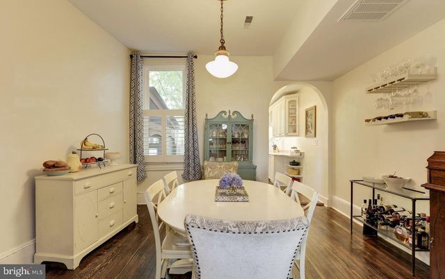 1932 35TH ST NW, Washington, DC 20007