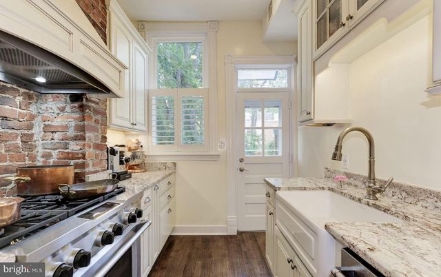 1932 35TH ST NW, Washington, DC 20007