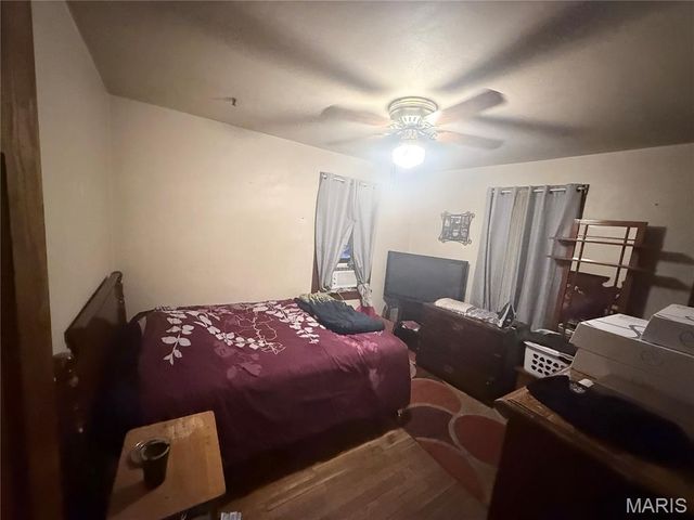 1215 Clawson Street, Alton, IL 62002