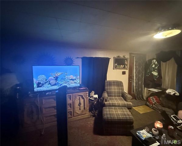 1215 Clawson Street, Alton, IL 62002