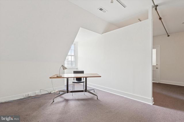 1 ROBERTS AVE, Glenside, PA 19038