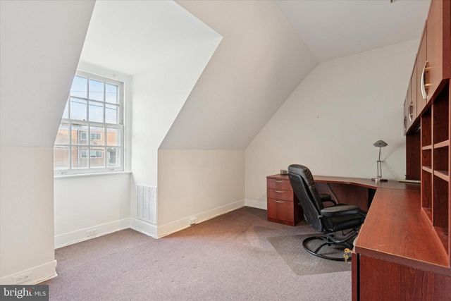 1 ROBERTS AVE, Glenside, PA 19038