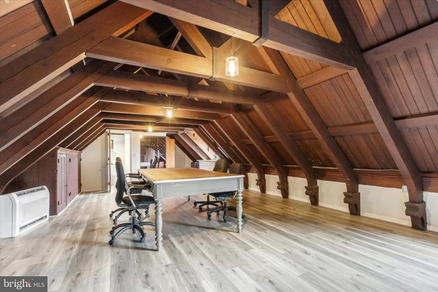 1 ROBERTS AVE, Glenside, PA 19038