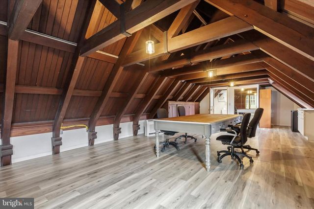 1 ROBERTS AVE, Glenside, PA 19038