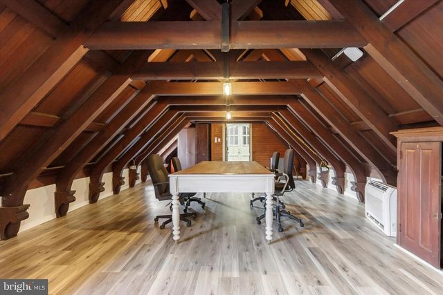 1 ROBERTS AVE, Glenside, PA 19038