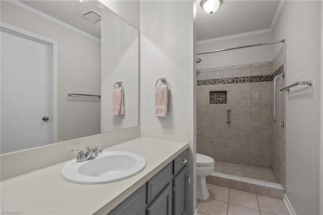 116 Briar Ridge Circle, Winston-salem, NC 27104