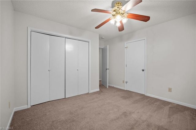 116 Briar Ridge Circle, Winston-salem, NC 27104