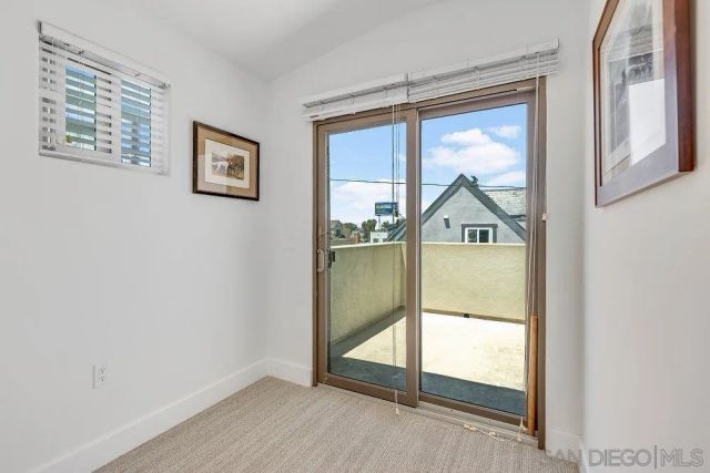 818 Queenstown Court, San Diego, CA 92109