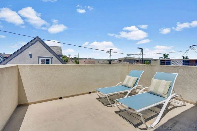 818 Queenstown Court, San Diego, CA 92109