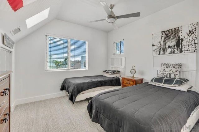 818 Queenstown Court, San Diego, CA 92109