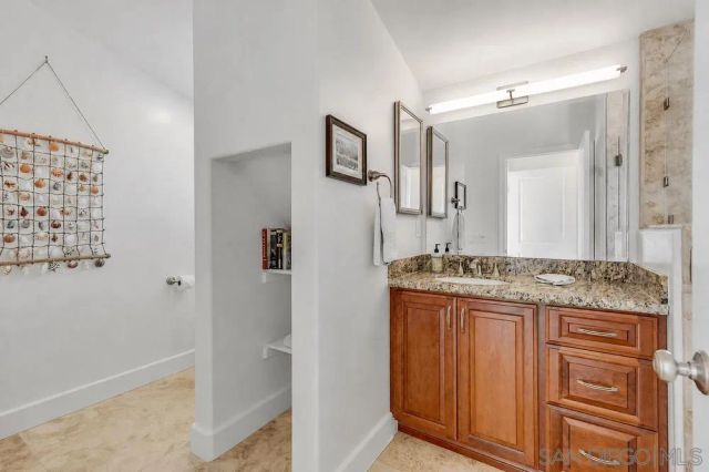 818 Queenstown Court, San Diego, CA 92109