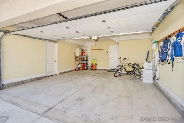 818 Queenstown Court, San Diego, CA 92109