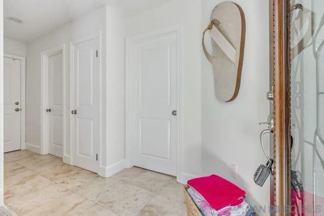 818 Queenstown Court, San Diego, CA 92109
