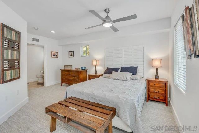 818 Queenstown Court, San Diego, CA 92109