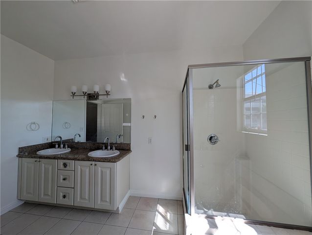 4442 Vista Del Monte Avenue 4, Sherman Oaks, CA 91403