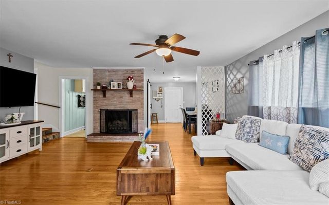 206 Forestrose Drive, Lexington, NC 27295