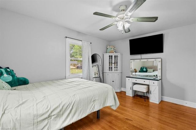 206 Forestrose Drive, Lexington, NC 27295