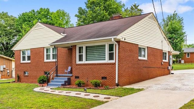 206 Forestrose Drive, Lexington, NC 27295