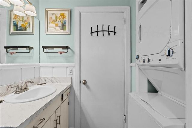 206 Forestrose Drive, Lexington, NC 27295