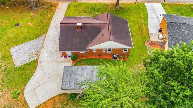 206 Forestrose Drive, Lexington, NC 27295