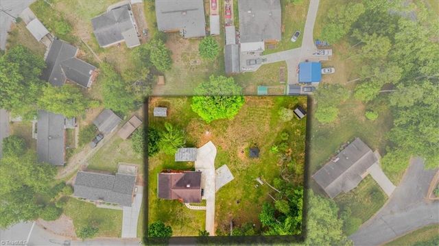 206 Forestrose Drive, Lexington, NC 27295