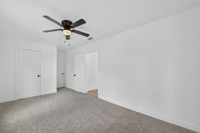 9037 Linda Vista Road, Houston, TX 77078