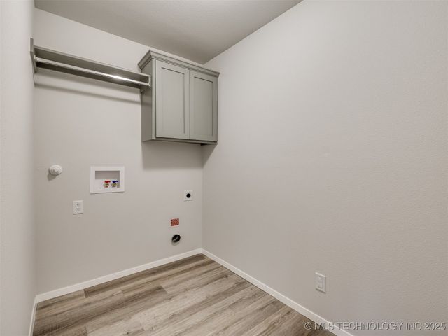 13406 E 124th Street North, Collinsville, OK 74021