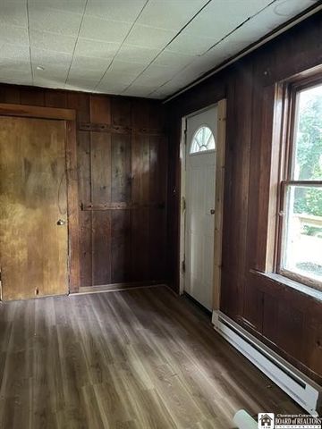 16 Bowen Street, Jamestown, NY 14701