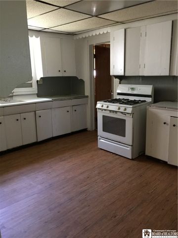 16 Bowen Street, Jamestown, NY 14701