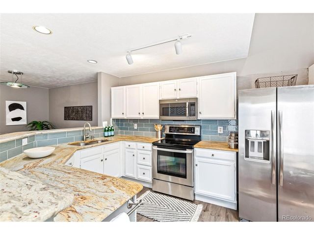 8148 S Humboldt Cir, Centennial, CO 80122