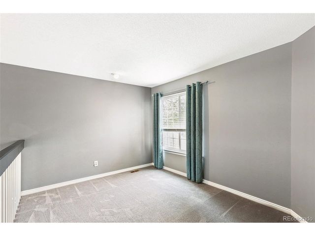 8148 S Humboldt Cir, Centennial, CO 80122