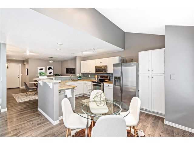8148 S Humboldt Cir, Centennial, CO 80122