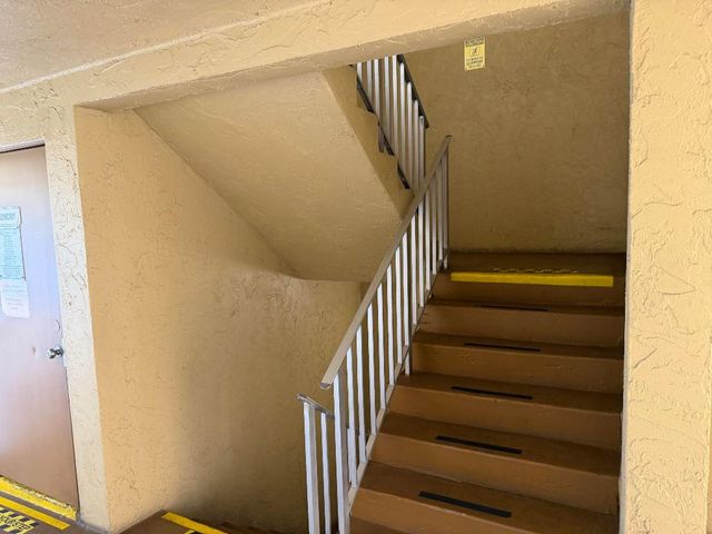 100 Village Green Circle 312, Palm Springs, FL 33461