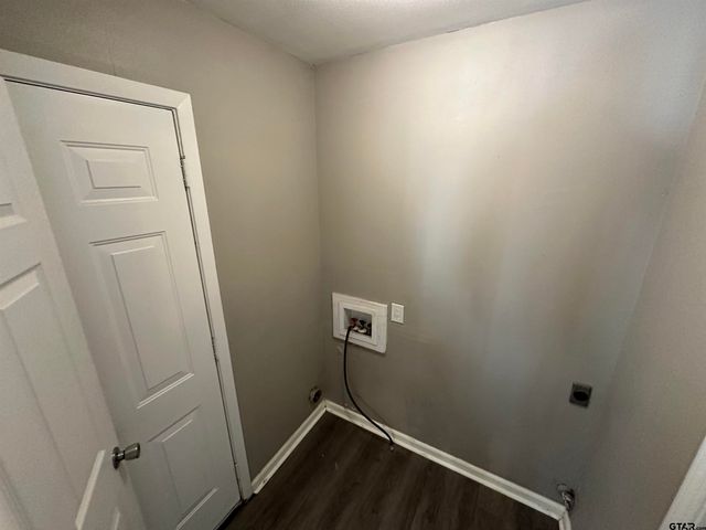 2917 Fleetwood Dr, Tyler, TX 75701