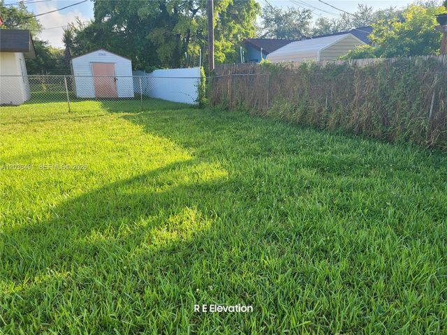 1110 NW 6th Ave, Pompano Beach, FL 33060