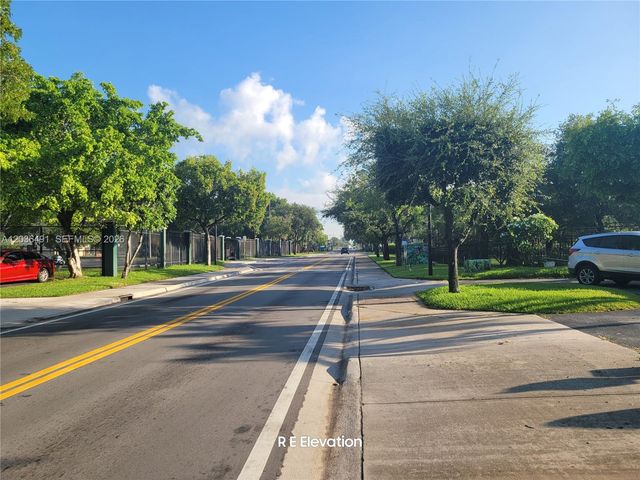 1110 NW 6th Ave, Pompano Beach, FL 33060