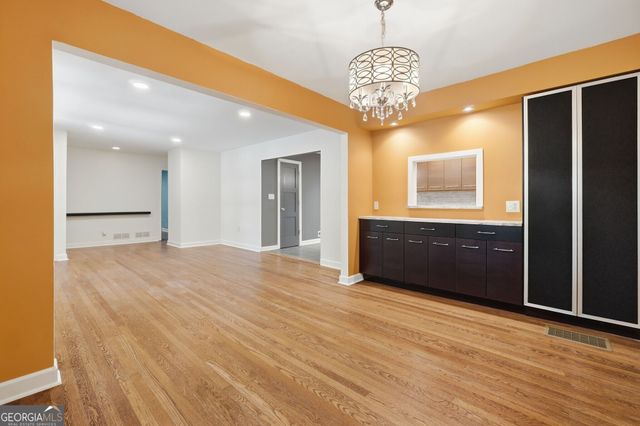 1714 N Holly Lane NE, Atlanta, GA 30329