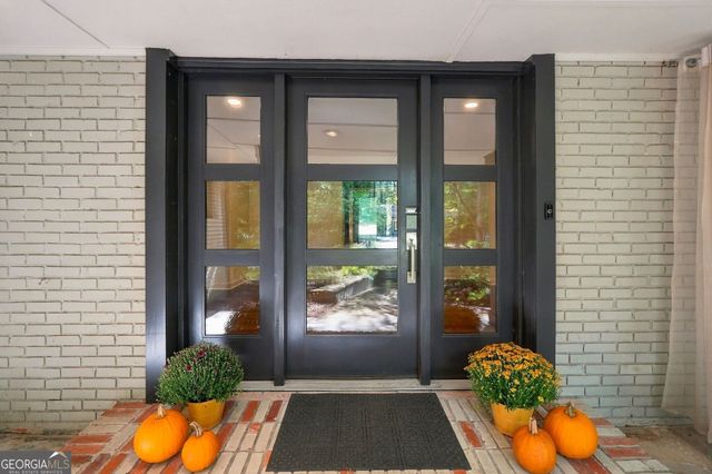 1714 N Holly Lane NE, Atlanta, GA 30329