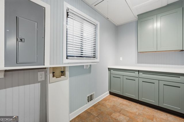 1714 N Holly Lane NE, Atlanta, GA 30329