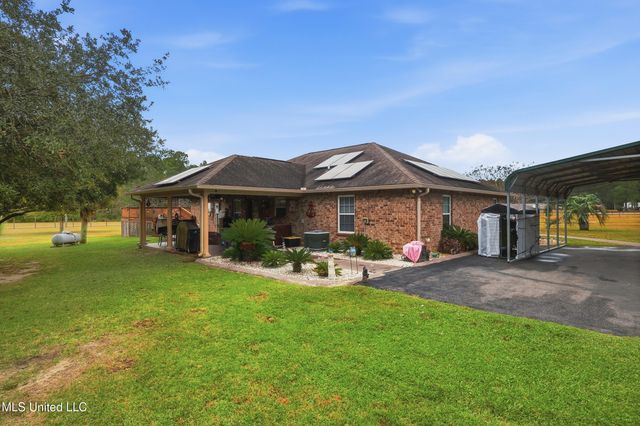 13206 Ridgeland Road, Vancleave, MS 39565