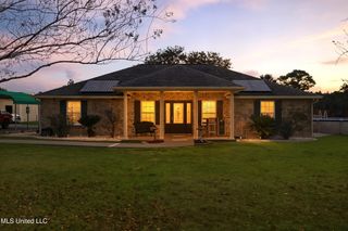 13206 Ridgeland Road, Vancleave, MS 39565