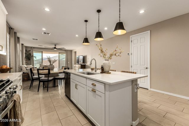 18599 W EL CORTEZ Place, Surprise, AZ 85387